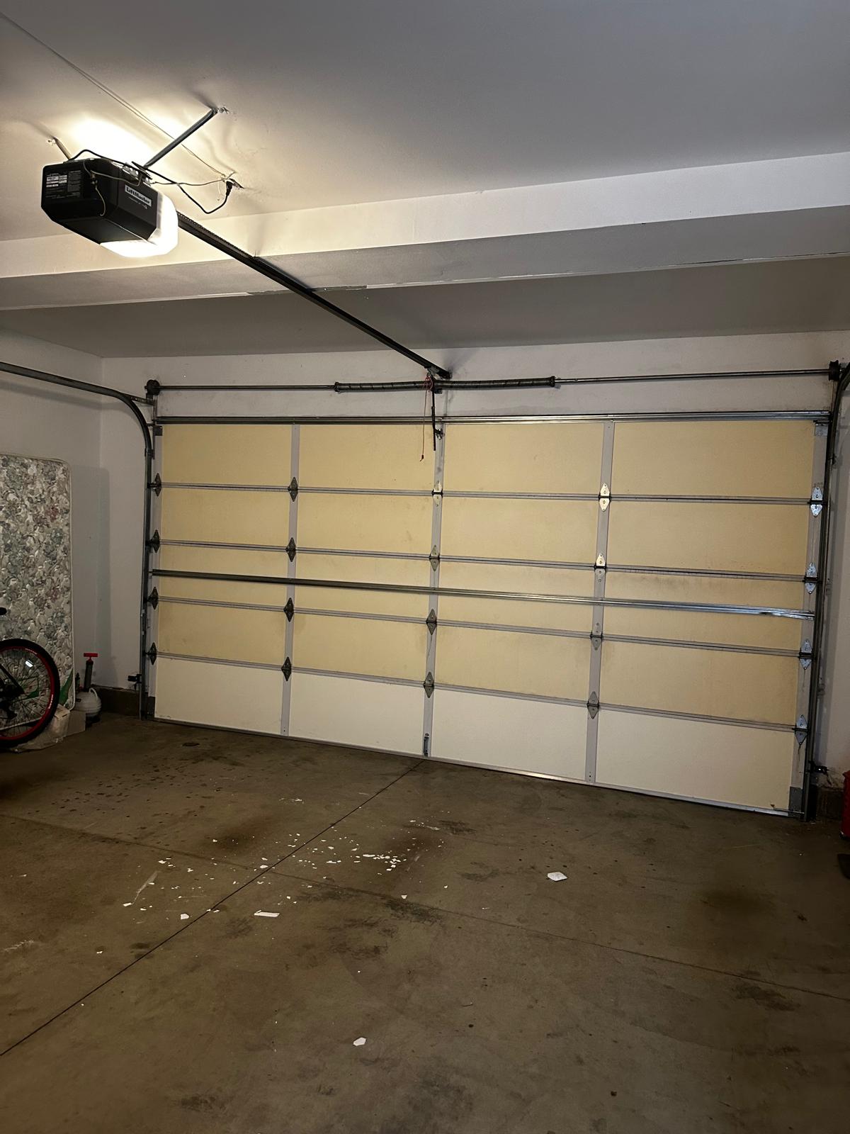 Residential garage door repair service